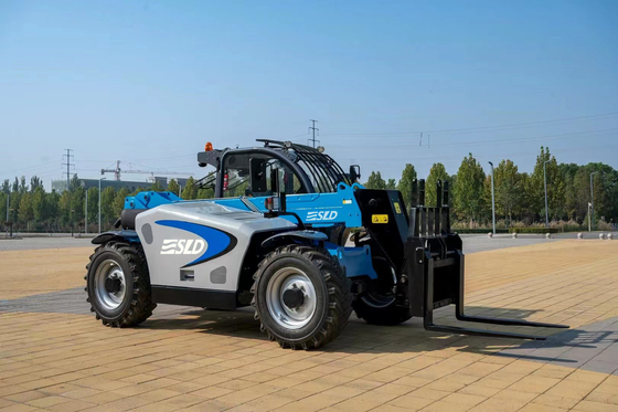 カミンズのディーゼル機関との 3 トンの望遠鏡のフォークリフトの積込み機 7m 14m 17m