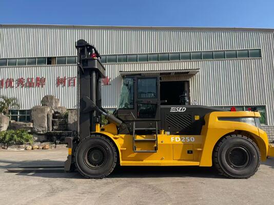 6メートル揚高コンテナフォークリフト ボックス型インナーアウターマスト 頑丈なコンテナ輸送用途向け