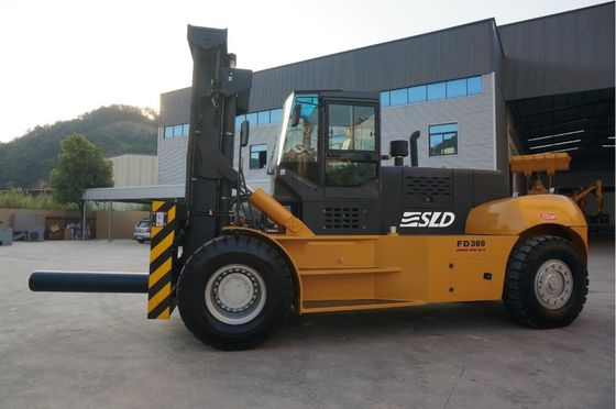 FD300ロール熊手が付いている重量物運搬のフォークリフトの上昇トラック30トンの