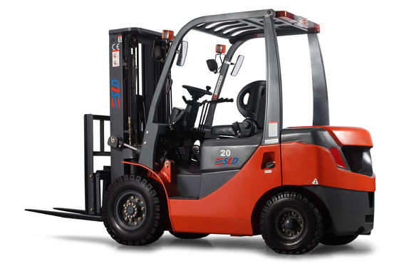マスト3000mm FD25 5000 Lb 2.5tonsのディーゼル フォークリフト