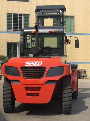物品取扱い14トンの重量物運搬のフォークリフトCummins Engine