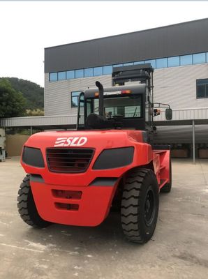 FD160 16TのYuchaiエンジンを搭載する頑丈なフォーク トラック