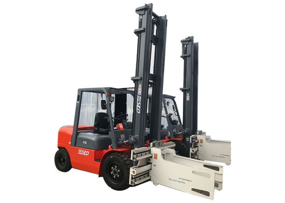三菱エンジン3000mmのマスト4トンのディーゼル フォークリフト