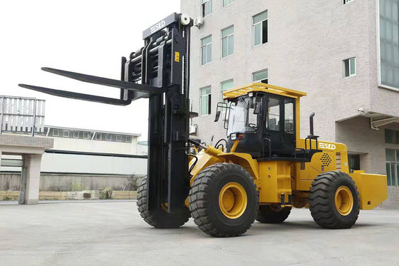 4X4四輪駆動車15トン20トンすべての地勢のフォークリフト