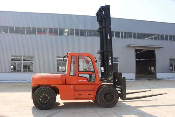 ディーゼル フォークリフト600mmの負荷中心10トンの定格負荷ISUZUエンジンの