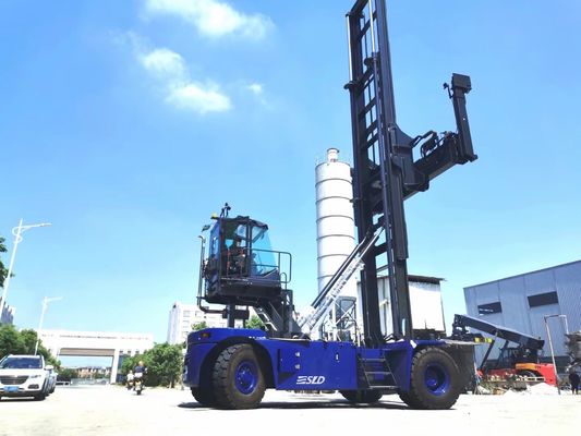 OEM Cummins Engineを持つ9トンの負荷フォークリフトの容器の扱う人