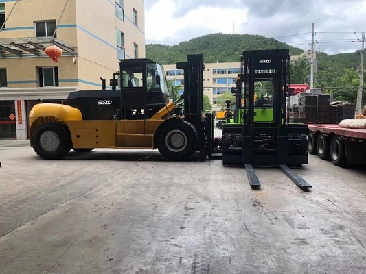 25トン28 Ton 30 Ton 20ft Shipping Container Lifting Forklift