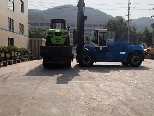 25トン28 Ton 30 Ton 20ft Shipping Container Lifting Forklift