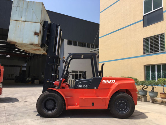 Yuchai/Cummins Engineが付いている13.5トンの頑丈なディーゼル フォークリフト